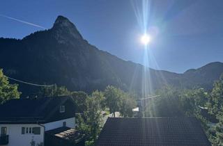 Wohnung kaufen in 82487 Oberammergau, Einziehen, durchatmen, wohlfühlen – attraktive 2,5-Zimmer-Wohnung mit Balkon