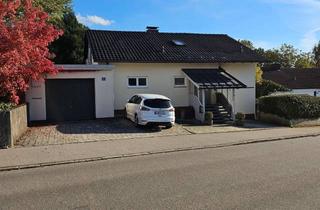 Einfamilienhaus kaufen in 83301 Traunreut, Gepflegtes Einfamilienhaus mit Sauna in zentraler Lage von Traunreut
