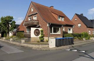 Einfamilienhaus kaufen in 59556 Lippstadt, Einfamilienhaus mit vielen Möglichkeiten in Bad Waldliesborn!