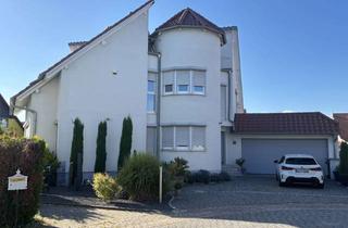 Villa kaufen in 76879 Bornheim, Außergewöhnliche Architektenhaus / Villa mit 170 m² Wohnfläche in Bornheim mit Turm von privat, OM