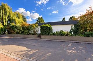 Einfamilienhaus kaufen in 55127 Mainz, Großzügiger Bungalow mit viel Grün