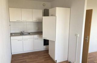 Wohnung mieten in Willy-Lohmann-Straße 26, 06844 Dessau-Roßlau, 3RW mit Einbauküche...!