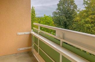 Wohnung mieten in Otto-Hofmann-Straße 38, 09122 Chemnitz, 2-Raum-Wohnung mit Balkonblick ins Grüne
