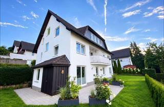 Wohnung kaufen in 59969 Hallenberg, Terrassenwohnung mit großem Garten - Wohnung 1