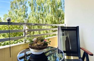 Wohnung kaufen in Lofotenweg 00, 23570 Travemünde, Helle 3 Zimmer-Wohnung mit Süd-Balkon, Parkblick & hoher Wohnqualität