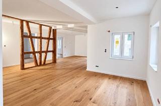 Wohnung kaufen in 72250 Freudenstadt, Wohnen in bester Lage von Freudenstadt – attraktive, kernsanierte 3,5-Zimmer-Wohnung im Erdgeschoss