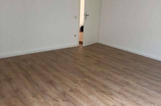 Wohnung kaufen in 45131 Rüttenscheid, Direkt auf der RÜÜÜ | Modernisierte 2-Zimmer Wohnung!