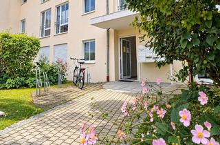 Wohnung kaufen in Hofäckerallee 15 b, 85774 Unterföhring, Charmante Maisonette-Gartenwohnung in ruhiger Lage Unterföhring