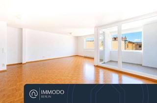 Wohnung kaufen in 10961 Kreuzberg, ⭐️ Altbau-DG-Juwel im Bergmannkiez – Helle 3-Zi-Whg mit Dachterrasse, Loggia, Infrarotsauna & EBK