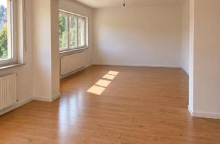 Wohnung mieten in Ziethenstraße 53, 53773 Hennef, Helle 2,5-Zimmer-Wohnung in Hennef!
