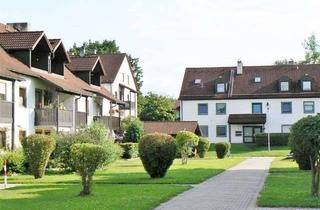 Wohnung mieten in Peter-Müllritter-Straße 22, 83308 Trostberg, Charmantes Wohnerlebnis mit Galerie-Flair: Außergewöhnliche 2-Zimmer-DG-Whg. in Trostberg.