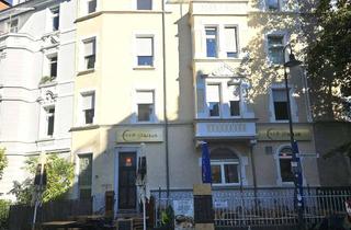Wohnung mieten in Lichtenbergstraße 75, 64289 Darmstadt, Neu sanierte 3-Zi-Wohnung im 3.OG eines Stilaltbaus mit 2 Balkonen