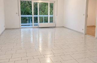 Wohnung mieten in Haselstraße 33a, 67659 Morlautern, 2ZKB mit sep. Arbeitszimmer, großzügig und hell, mit Blick auf den Teich