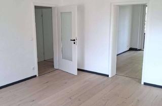 Wohnung mieten in Franz-Mehring-Str. 97, 08058 Pölbitz, Sanierte 3-Zimmer-Wohnung mit Echtholzparkett, neuem Bad, Einbauküche und Balkon