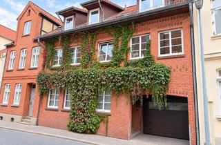 Wohnung mieten in Salzbrückerstraße 13-14, 21335 Lüneburg, 2-Zimmer-Dachgeschosswohnung in Lüneburg