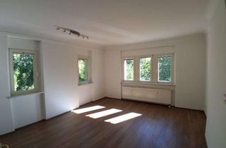 Wohnung mieten in Friedrich-Ebert-Strasse 5b, 08371 Glauchau, Wohnen in einer schönen und gepflegten Stadtvilla in Glauchau