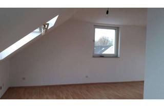 Wohnung mieten in Zoppoterstr. 32a, 40599 Hassels, 2-Zimmer-DG-Wohnung