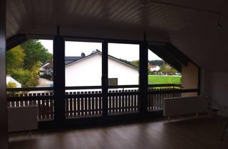 Wohnung mieten in Waldstraße 4a, 86495 Eurasburg, Helle 3 Zimmer-DG-Wohnung mit EBK in Eurasburg