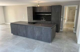 Wohnung mieten in 83646 Bad Tölz, Exklusives Wohnen am Kurpark: Helle 4-Zimmer-Gartenwohnung in absoluter Ruhelage