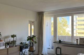 Wohnung mieten in Blunckstraße 10, 13437 Wittenau, Nachmieter gesucht: Helle 1-Zimmer-Wohnung mit großer Loggia in Berlin-Wittenau, ab 01.12.
