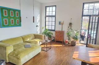 Lofts mieten in An Der Filmfabrik, 12555 Köpenick, Möbliertes Loft mit Balkon & hohen Decken – 3 Zi., Köpenick nahe Spree | Jan–Dez 2027