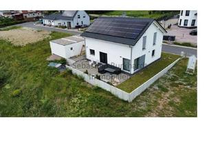 Einfamilienhaus kaufen in 99331 Geschwenda, *** Exklusives KfW-40-Plus-Einfamilienhaus mit PV-Anlage, Erdwärmepumpe, Doppelgarage