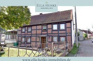Bauernhaus kaufen in 39356 Eschenrode, Gemütliches Fachwerk-Bauernhaus mit Garage + kleinem Nebengebäude in ruhiger Lage.