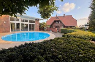 Haus kaufen in 26180 Rastede, Provisionsfrei: Fachwerkhaus mit Pool und Poolhaus auf 1.867 m² Grundstück in Rastede