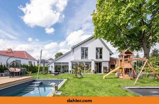 Haus kaufen in 12529 Schönefeld, Architektenhaus mit Pool und Sauna in Großziethen