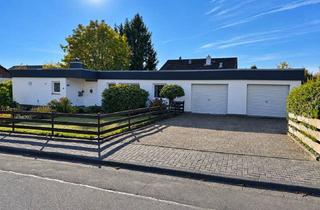 Haus kaufen in 35619 Braunfels, Ebenerdiger Bungalow mit Doppelgarage in Bestlage von Braunfels