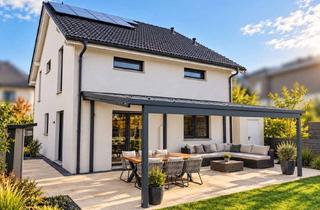 Haus kaufen in 68799 Reilingen, Urlaubsgefühl am Feldrand: Energieeffizientes EFH mit Pool, Klimaanlage & offenem Wohnbereich
