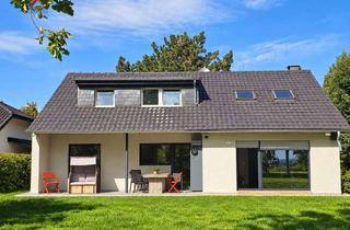 Einfamilienhaus kaufen in 53909 Zülpich, Freistehendes Einfamilienhaus mit Einliegerwohnung und großem Garten