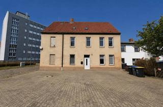 Mehrfamilienhaus kaufen in 39418 Staßfurt, Attraktives Mehrfamilienhaus mit Ausbaupotential als ideales Renditeobjekt