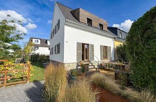 Doppelhaushälfte kaufen in 65760 Eschborn, Altbaucharme trifft Moderne, sanierte Doppelhaushälfte in Niederhöchstadt!