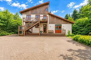 Gewerbeimmobilie kaufen in 24955 Harrislee, Wohnen trifft Gewerbe: 2.293 m² Grdstk. mit Halle, Gewerbeflächen & Wohnhaus in Harrislee!