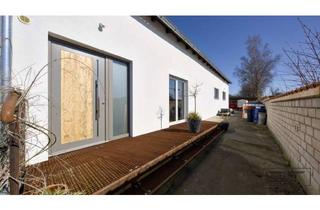 Büro zu mieten in Gablonzer Straße, 95466 Weidenberg, Modernes Büro in Weidenberg mit 2 Stellplätzen, Barrierearm!