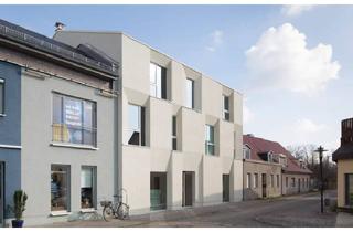 Geschäftslokal mieten in Fischerstraße 11, 16515 Oranienburg, Moderne Ladenfläche mit 293 m² mit zwei Schaufenstern – ebenerdig, Stellplätze, gegenüber Rossmann