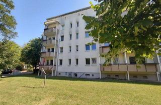 Wohnung mieten in Steinbeckstraße 33, 07552 Gera, Alles wird neu - Schöne 2-Raumwohnung sucht neue Mieter