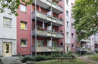 Wohnung mieten in Spremberger Str., 01239 Prohlis-Süd, Wunderschöne 3-Zimmerwohnung mit Balkon im Erdgeschoß!