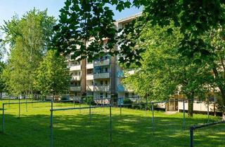 Wohnung mieten in Lise-Meitner-Str. 37, 01169 Briesnitz, Familienfreundliche 3-Zimmer-Wohnung mit Balkon!