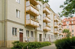 Wohnung mieten in Liebigstr. 22, 01187 Südvorstadt-West, Reinkommen & Wohlfühlen! 3-RWE mit Balkon!