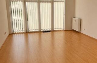 Wohnung mieten in 44319 Wickede, Großzügige Dachgeschosswohnung mit Blick ins Grüne (optimal für zwei Personen) in Dortmund-Wickede