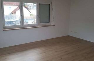 Wohnung mieten in Hauptstraße 27, 84172 Buch, Gepflegte 3-Zimmer-Wohnung mit Balkon und EBK in Buch am Erlbach