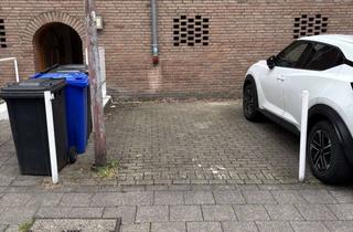 Garagen mieten in Rheinwallgraben 11, 41460 Neuss, Stellplatz im Zentrum zu vermieten