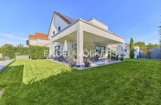 Einfamilienhaus kaufen in 76356 Weingarten, Freistehendes High-End-Einfamilienhaus in begehrter Wohnlage von Weingarten
