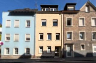 Haus kaufen in 56841 Traben-Trarbach, Großzügiges Reihenmittelhaus auf mehreren Etagen in Traben-Trarbach