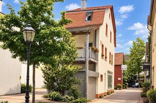 Haus kaufen in Dreher Str., 77815 Bühl, Wohn,-und Geschäfthaus in Bühl/ Fussgängerzone - käuferprovisionsfrei!