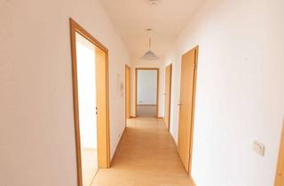 Wohnung kaufen in 04317 Leipzig, Attraktive 3-Zimmer-Wohnung mit Balkon und Keller in Leipzig-Reudnitz