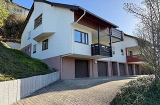 Wohnung kaufen in 74670 Forchtenberg, Wohnen in Aussichtslage mit Einzelgarage