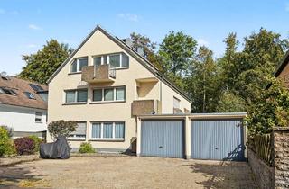 Wohnung kaufen in 51467 Bergisch Gladbach, Wunderschöne Zwei-Zimmer-Dachgeschosswohnung mit Balkon und begehrter Lage von Bergisch-Gladbach